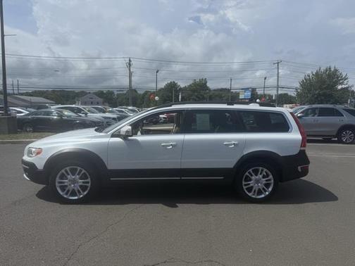 2016 Volvo XC70 T5 Platinum