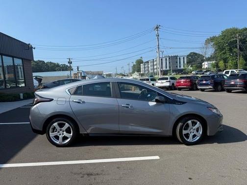 2018 Chevrolet Volt LT