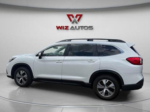 Crystal White Pearl 2019 Subaru Ascent Premium 7-Passenger