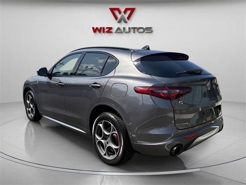 2022 Alfa Romeo Stelvio Ti