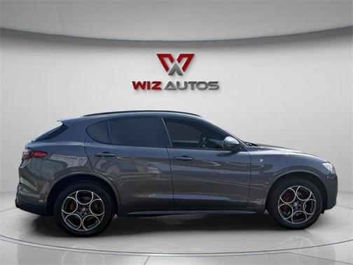2022 Alfa Romeo Stelvio Ti