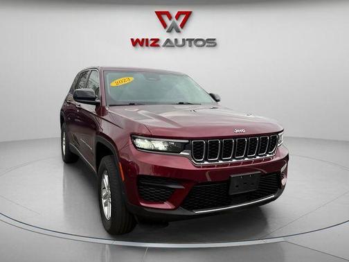 2023 Jeep Grand Cherokee Laredo