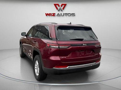 2023 Jeep Grand Cherokee Laredo