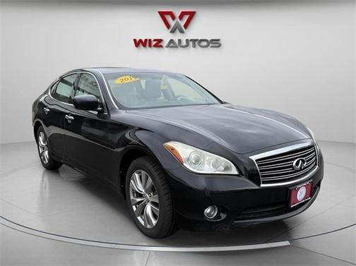 2011 INFINITI M37x Base