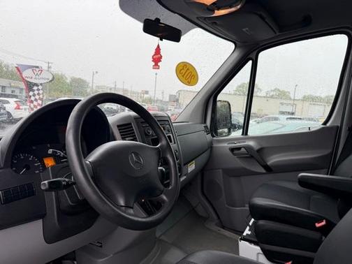 2013 Mercedes-Benz Sprinter Normal Roof