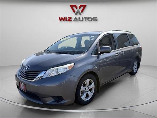 2015 Toyota Sienna LE