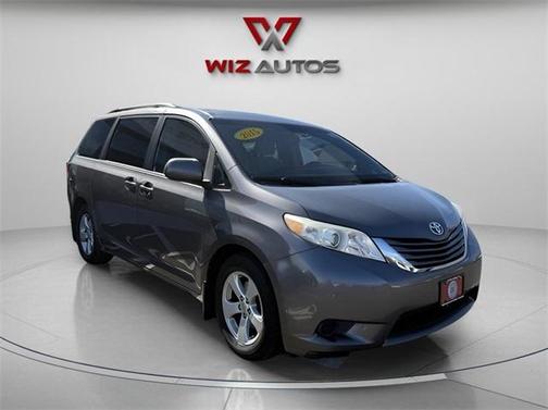 2015 Toyota Sienna LE