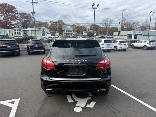 2014 Porsche Cayenne S