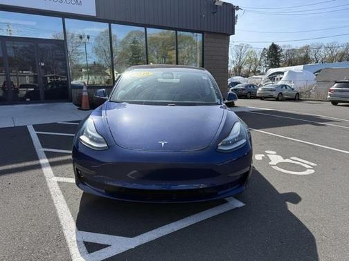 2019 Tesla Model 3 Standard Range Plus