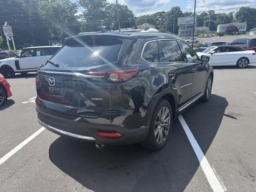2022 Mazda CX-9 Signature