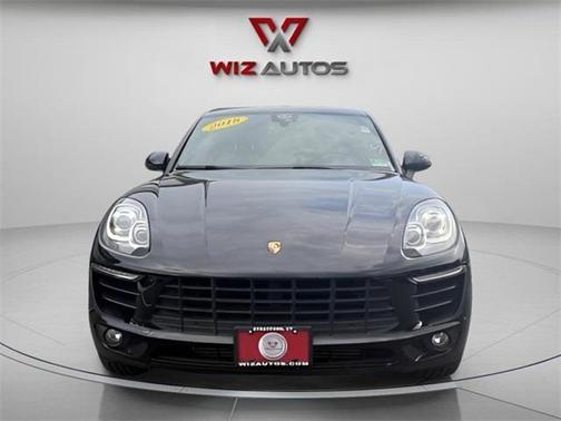 2018 Porsche Macan Base
