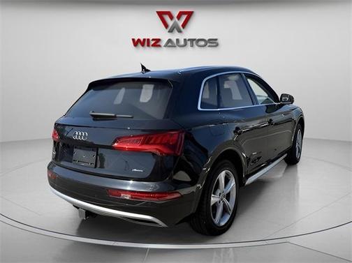 2020 Audi Q5 40 Premium Plus