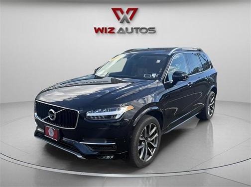 2019 Volvo XC90 T6 Momentum