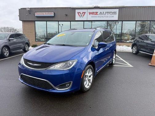 2020 Chrysler Pacifica Touring-L