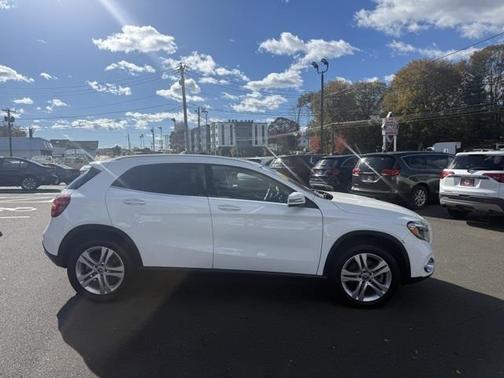 2020 Mercedes-Benz GLA 250 Base 4MATIC