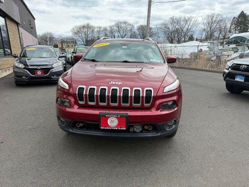 Red 2017 Jeep Cherokee Latitude