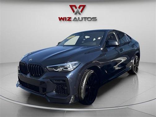 2022 BMW X6 M50i