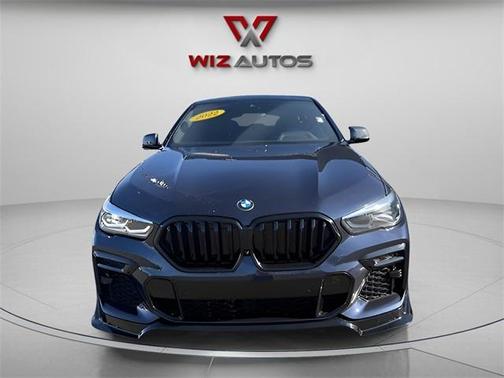 2022 BMW X6 M50i