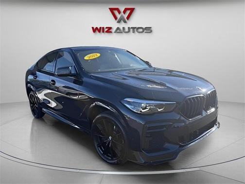 2022 BMW X6 M50i