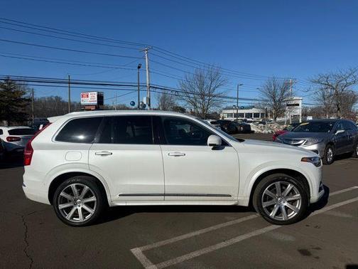 2018 Volvo XC90 T6 Inscription
