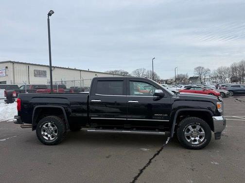 2017 GMC Sierra 2500 SLT