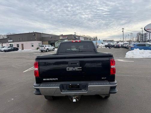 2017 GMC Sierra 2500 SLT