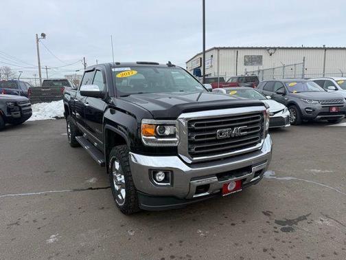 2017 GMC Sierra 2500 SLT