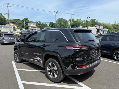 2023 Jeep Grand Cherokee 4xe Base