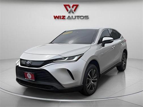 2024 Toyota Venza LE