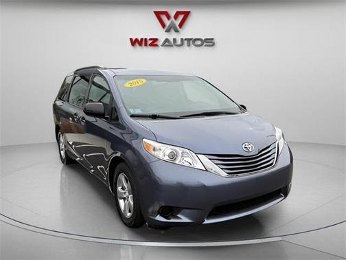2015 Toyota Sienna LE