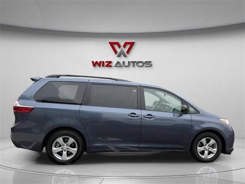 2015 Toyota Sienna LE