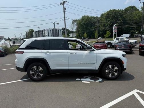 2023 Jeep Grand Cherokee 4xe Base