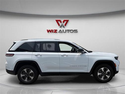 2023 Jeep Grand Cherokee 4xe Base