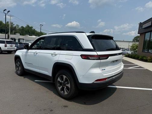 2023 Jeep Grand Cherokee 4xe Base