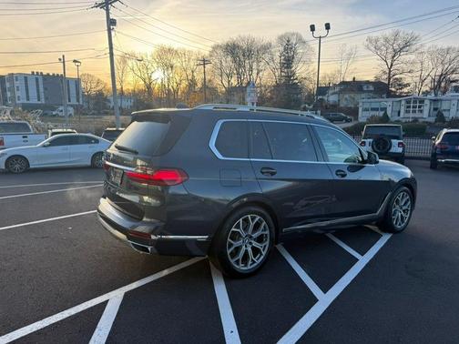 2019 BMW X7 xDrive40i