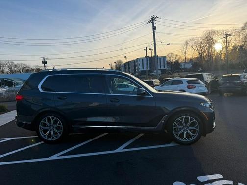 2019 BMW X7 xDrive40i