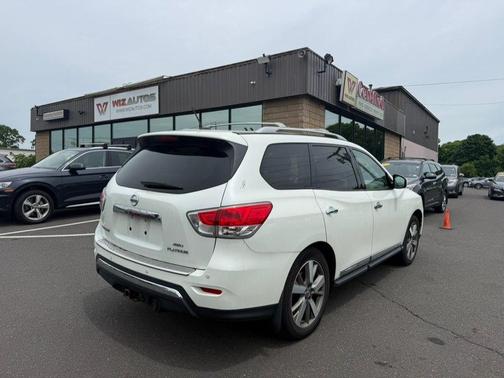 Pearl 2015 Nissan Pathfinder Platinum