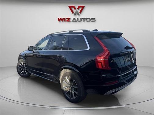 2019 Volvo XC90 T6 Momentum