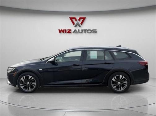 2018 Buick Regal TourX Essence