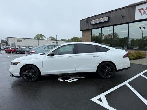 2023 Honda Accord Hybrid Sport-L