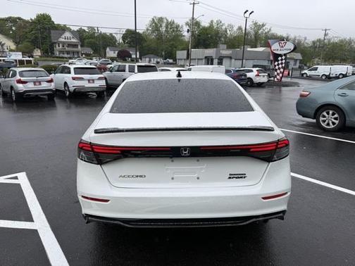 2023 Honda Accord Hybrid Sport-L