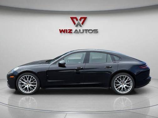 Black 2018 Porsche Panamera 4
