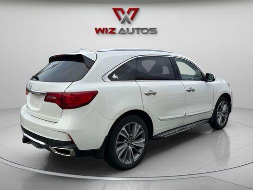 White 2018 Acura MDX 3.5L w/Technology Package