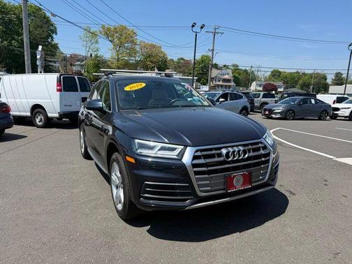 Moonlight Blue Metallic 2019 Audi Q5 2.0T Premium Plus