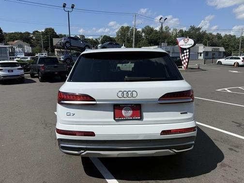 2020 Audi Q7 55 Premium Plus