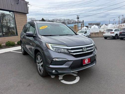 Gray 2016 Honda Pilot Elite