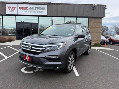 Gray 2016 Honda Pilot Elite