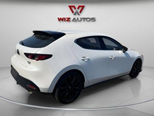 Snowflake White Pearl 2021 Mazda Mazda3 AWD w/Premium Package