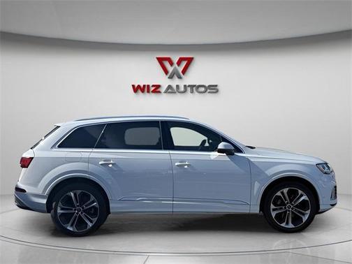 2021 Audi Q7 55 Premium Plus