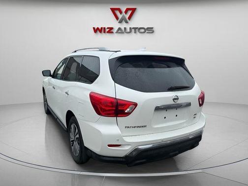2019 Nissan Pathfinder SL